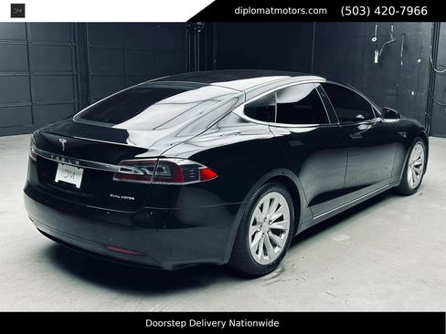 Used 2019 Tesla Model S 100D AWD/4WD image 5