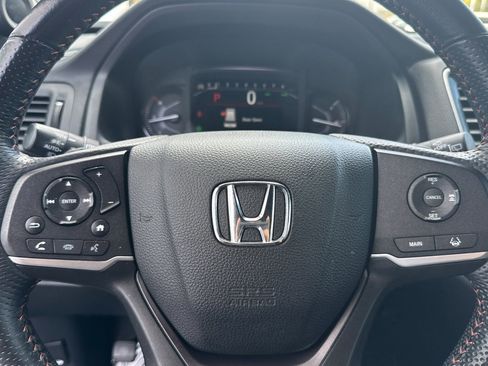 Used 2023 Honda Passport TrailSport image 18
