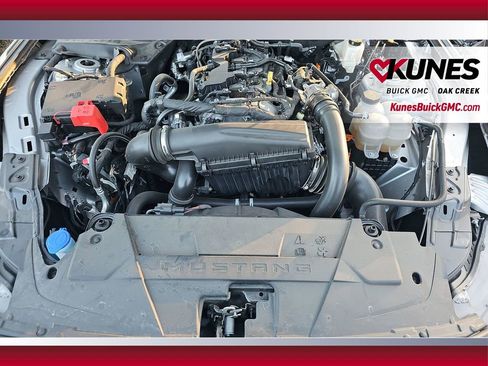 Used 2025 Ford Mustang Premium image 16