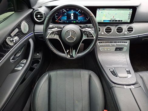 Certified 2021 Mercedes-Benz E 450 4MATIC All-Terrain Wagon image 11