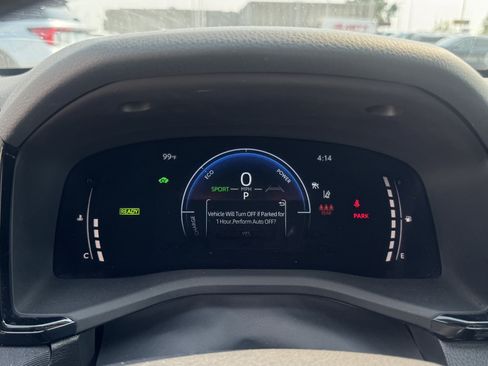 Used 2025 Toyota Camry LE FWD image 6