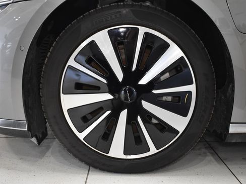 Used 2023 Lucid Air Grand Touring image 9