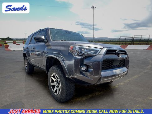 Used 2021 Toyota 4Runner SR5 AWD/4WD image 1