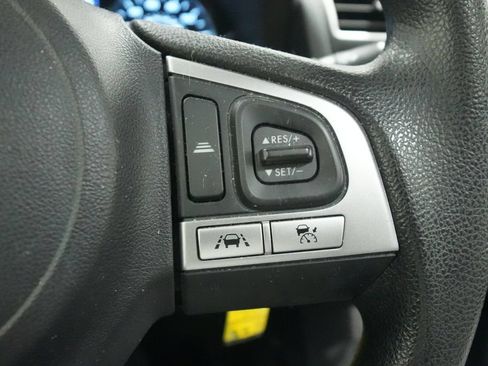 Used 2017 Subaru Forester 2.5i Premium AWD/4WD image 36