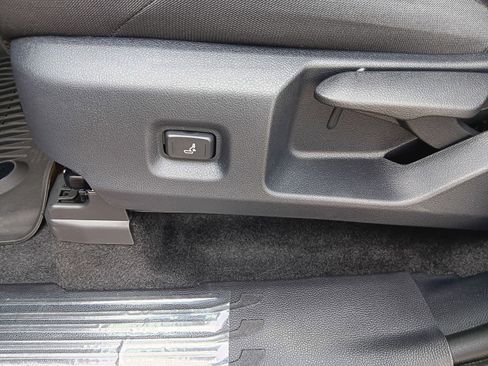 New 2026 Toyota Tacoma SR5 AWD/4WD image 14