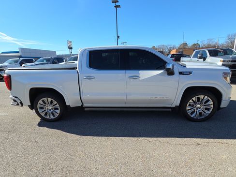 Used 2020 GMC Sierra 1500 Denali w/ Denali Ultimate Package image 12