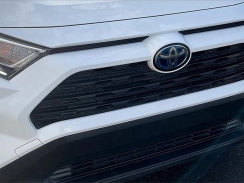 Used 2021 Toyota RAV4 AWD Hybrid image 30