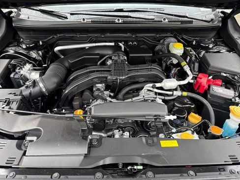 Certified 2025 Subaru Crosstrek 2.5i Limited w/ Crosstrek Mirror Package image 29