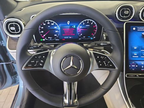 New 2026 Mercedes-Benz GLC 300 GLC 300 image 18