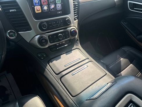 Used 2020 GMC Yukon XL Denali AWD/4WD image 21