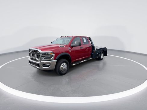 Used 2025 RAM 3500 Tradesman AWD/4WD image 4