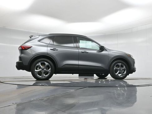 Used 2025 Ford Escape ST-Line w/ Equipment Group 301A image 48