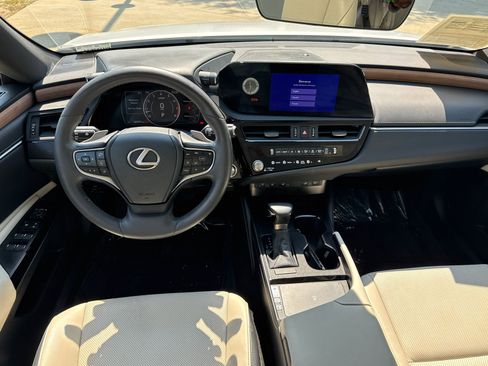 Used 2023 Lexus ES 350 w/ Premium Package FWD image 23