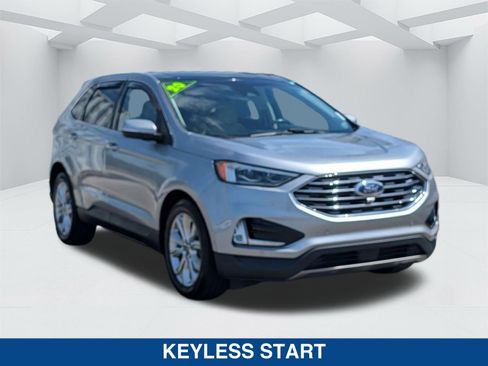 Used 2020 Ford Edge Titanium w/ Equipment Group 301A image 2