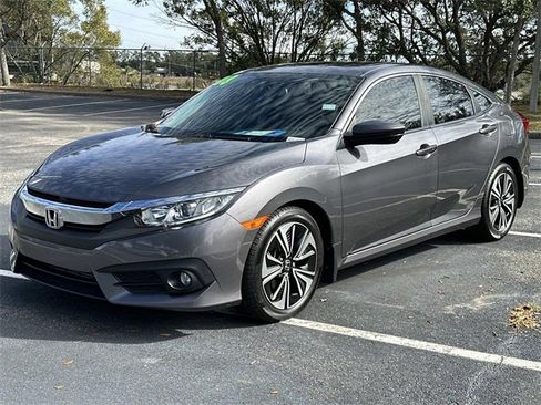 Used 2018 Honda Civic EX-L image 7