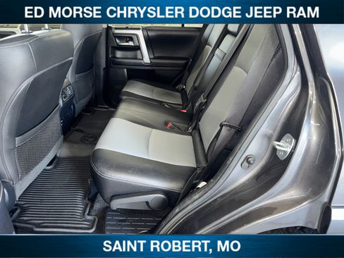 Used 2019 Toyota 4Runner SR5 Premium AWD/4WD image 29