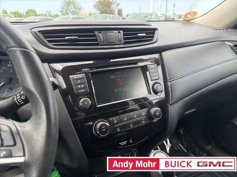 Used 2019 Nissan Rogue S w/ Special Edition Package AWD/4WD image 26