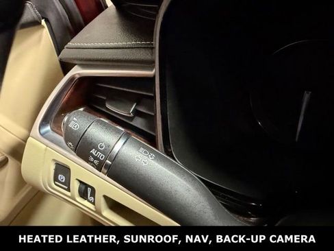 Used 2018 Cadillac XT5 Luxury w/ Driver Awareness Package FWD image 36