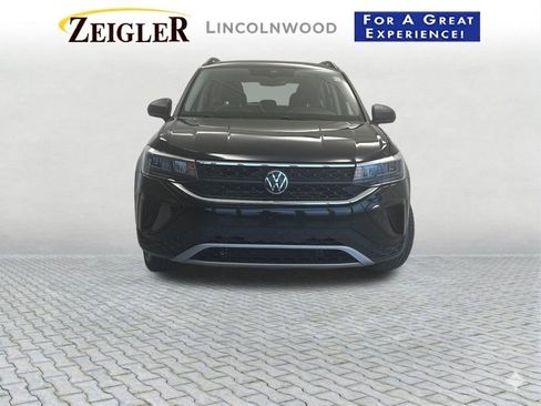 Used 2024 Volkswagen Taos S FWD image 8