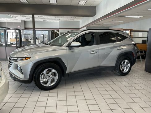 Used 2024 Hyundai Tucson SEL image 3