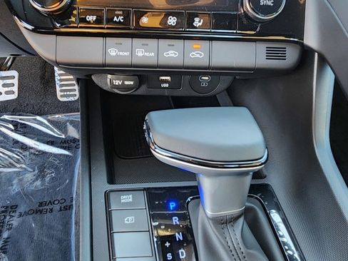 New 2025 Hyundai Elantra Sport image 20