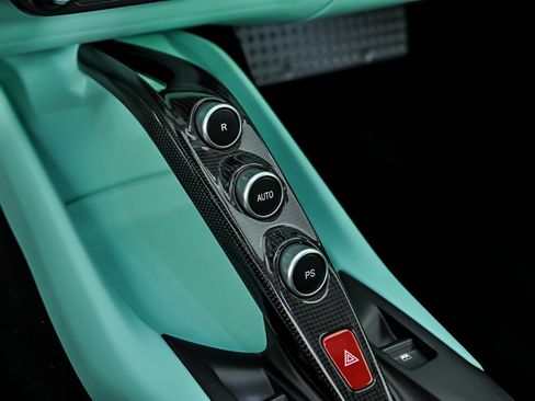 Used 2021 Ferrari 812 GTS RWD image 50