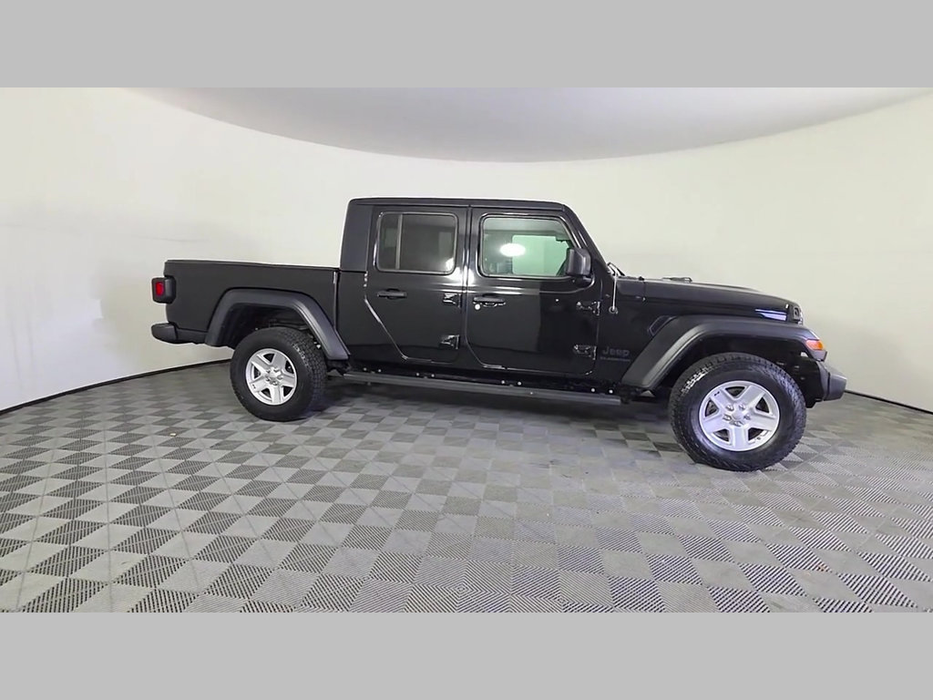 Used 2020 Jeep Gladiator Sport w/ Quick Order Package 24S AWD/4WD image 36