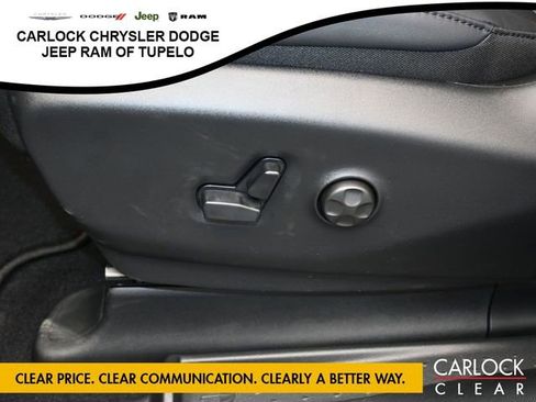 New 2026 Chrysler Voyager LX image 18