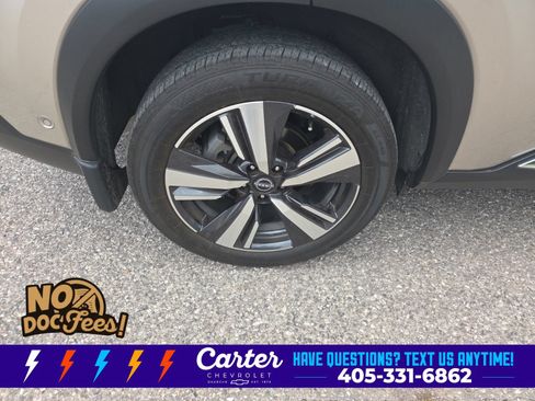 Used 2023 Nissan Rogue SL w/ SL Premium Package FWD image 12