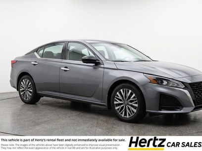 Used 2025 Nissan Altima 2.5 SV