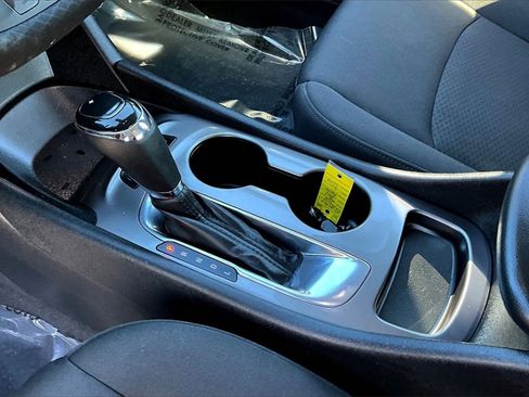 Certified 2019 Chevrolet Malibu LS image 16