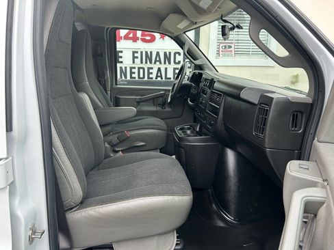 Used 2023 Chevrolet Express 2500 w/ Driver Convenience Package image 22