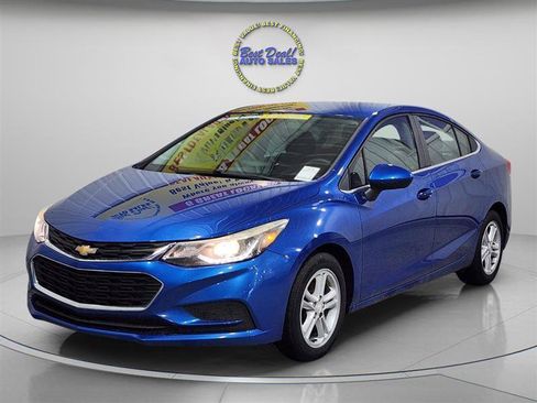 Used 2016 Chevrolet Cruze LT w/ Convenience Package FWD image 1
