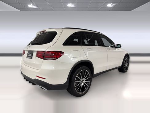 Used 2022 Mercedes-Benz GLC 300 image 9