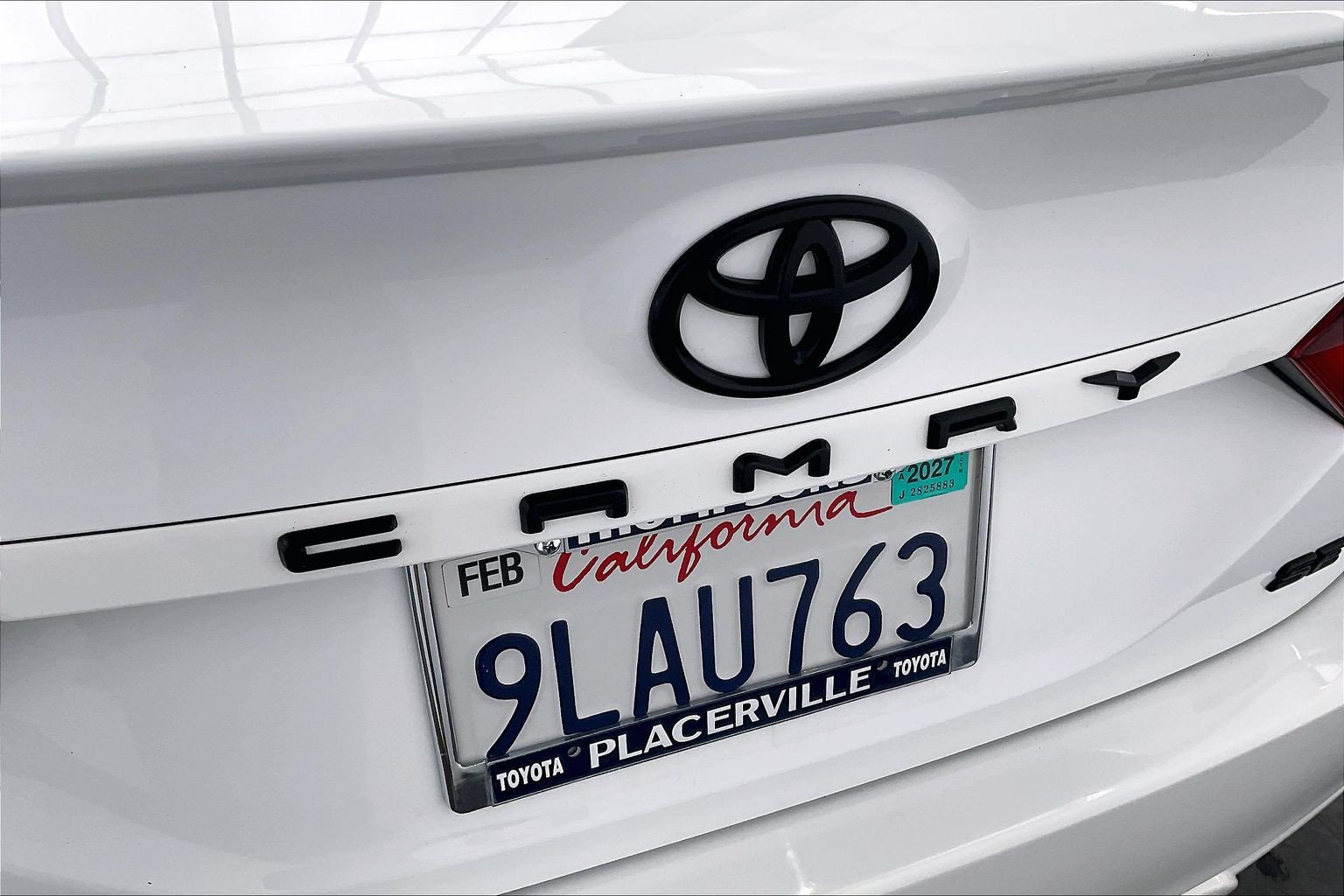 Used 2024 Toyota Camry SE w/ Convenience Package FWD image 32