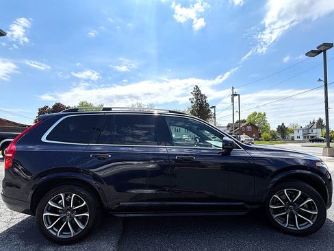 Used 2017 Volvo XC90 T6 Momentum w/ Vision Package AWD/4WD image 6