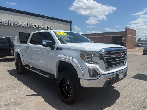 Used 2019 GMC Sierra 1500 SLT w/ SLT Premium Plus Package AWD/4WD image 4