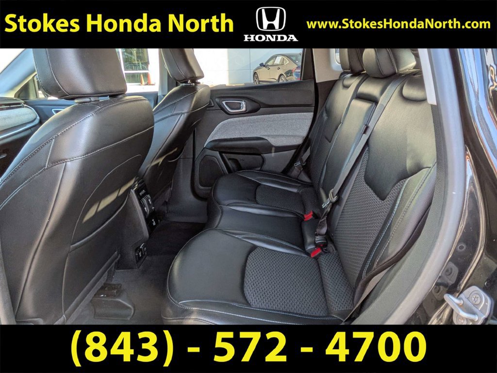 Used 2022 Jeep Compass Latitude w/ Sun and Sound Group AWD/4WD image 14
