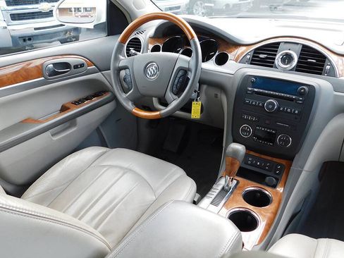 Used 2008 Buick Enclave CXL w/ Entertainment Package #1 AWD/4WD image 15