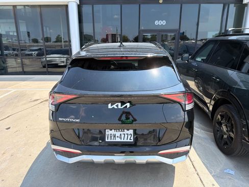Used 2024 Kia Sportage SX FWD image 4