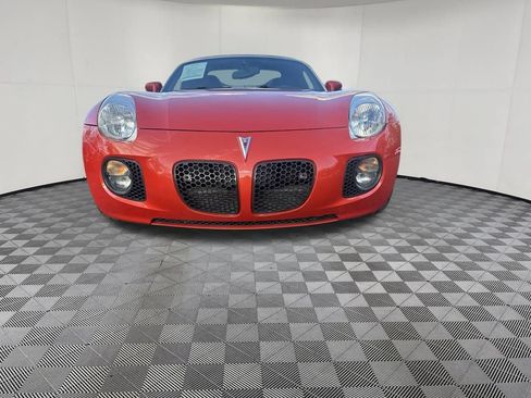 Used 2008 Pontiac Solstice GXP RWD image 4