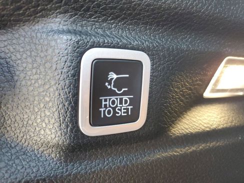 Certified 2024 Jeep Grand Cherokee L Limited w/ Trailer Tow Package image 13