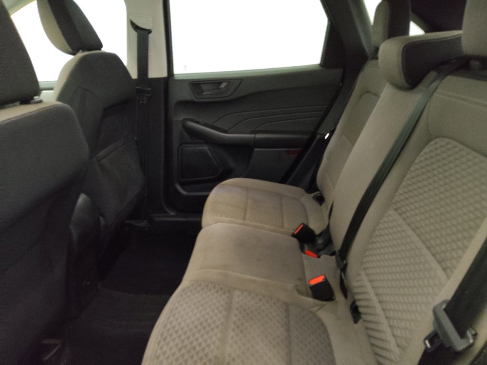 Used 2022 Ford Escape SE FWD image 18