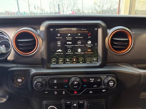 Used 2020 Jeep Gladiator Mojave image 26