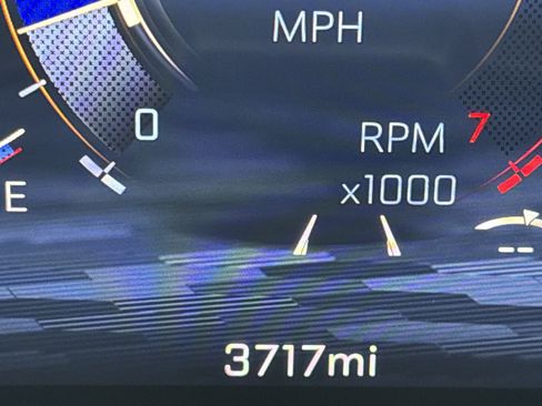 Used 2026 Chevrolet Traverse RS w/ LPO, Floor Liner Package FWD image 27