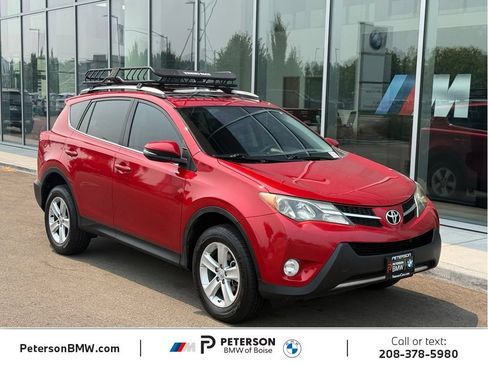Used 2014 Toyota RAV4 XLE AWD/4WD image 7