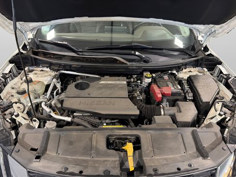 Used 2023 Nissan Rogue SV AWD/4WD image 11