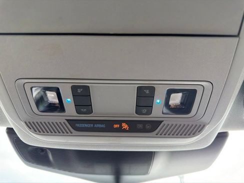 Used 2024 Ford Explorer XLT w/ Equipment Group 202A AWD/4WD image 50