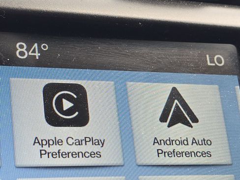 Used 2017 Ford Fusion Energi SE image 5