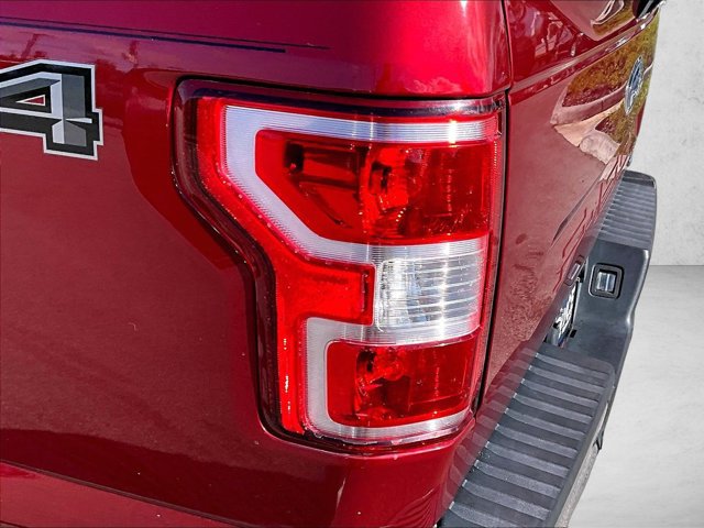 Used 2018 Ford F150 XLT w/ Equipment Group 302A Luxury AWD/4WD image 29